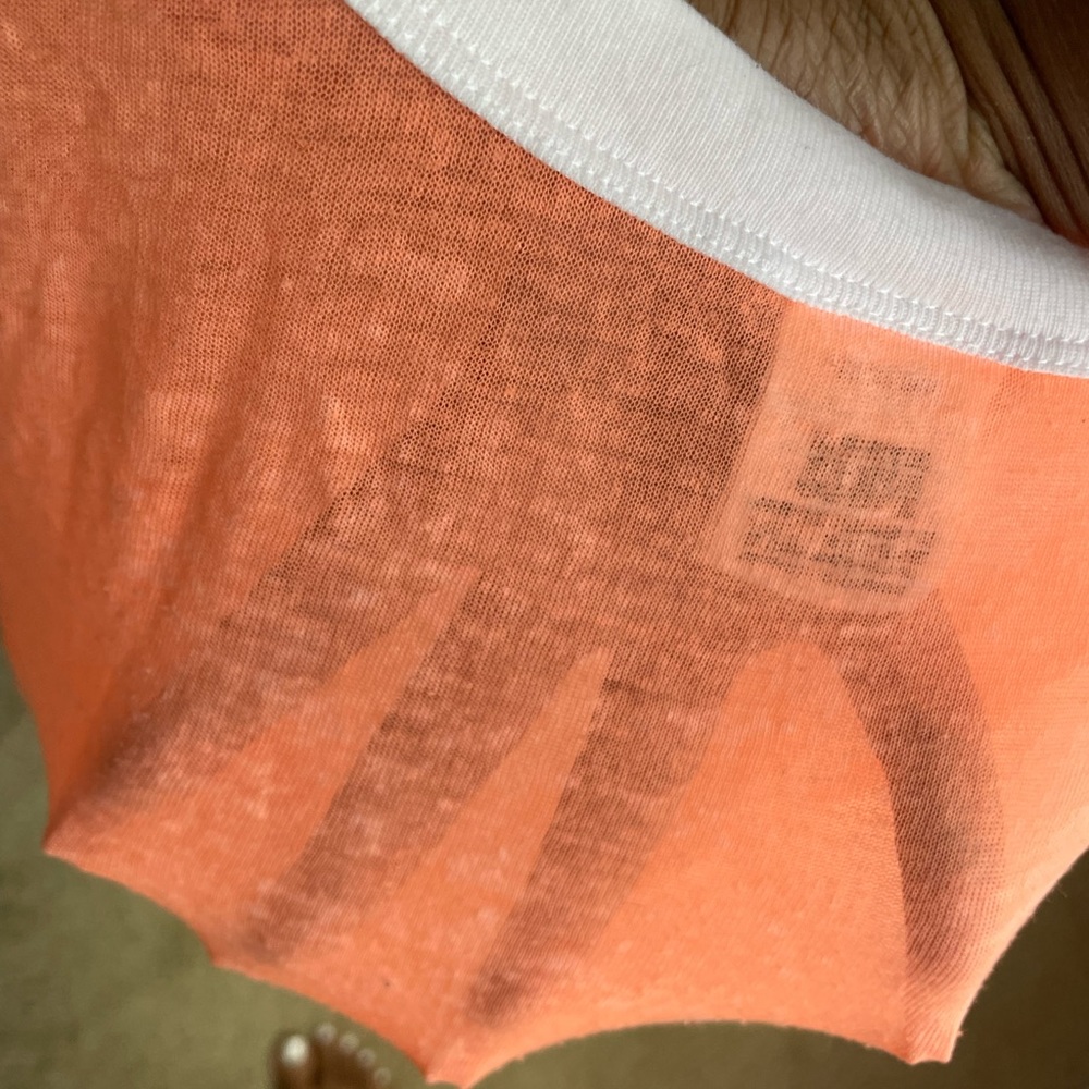 Pink shirt - Picture 2 of 4